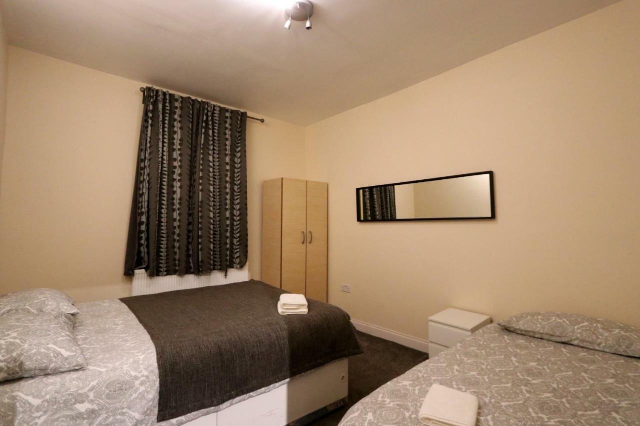 City Central Apartment *