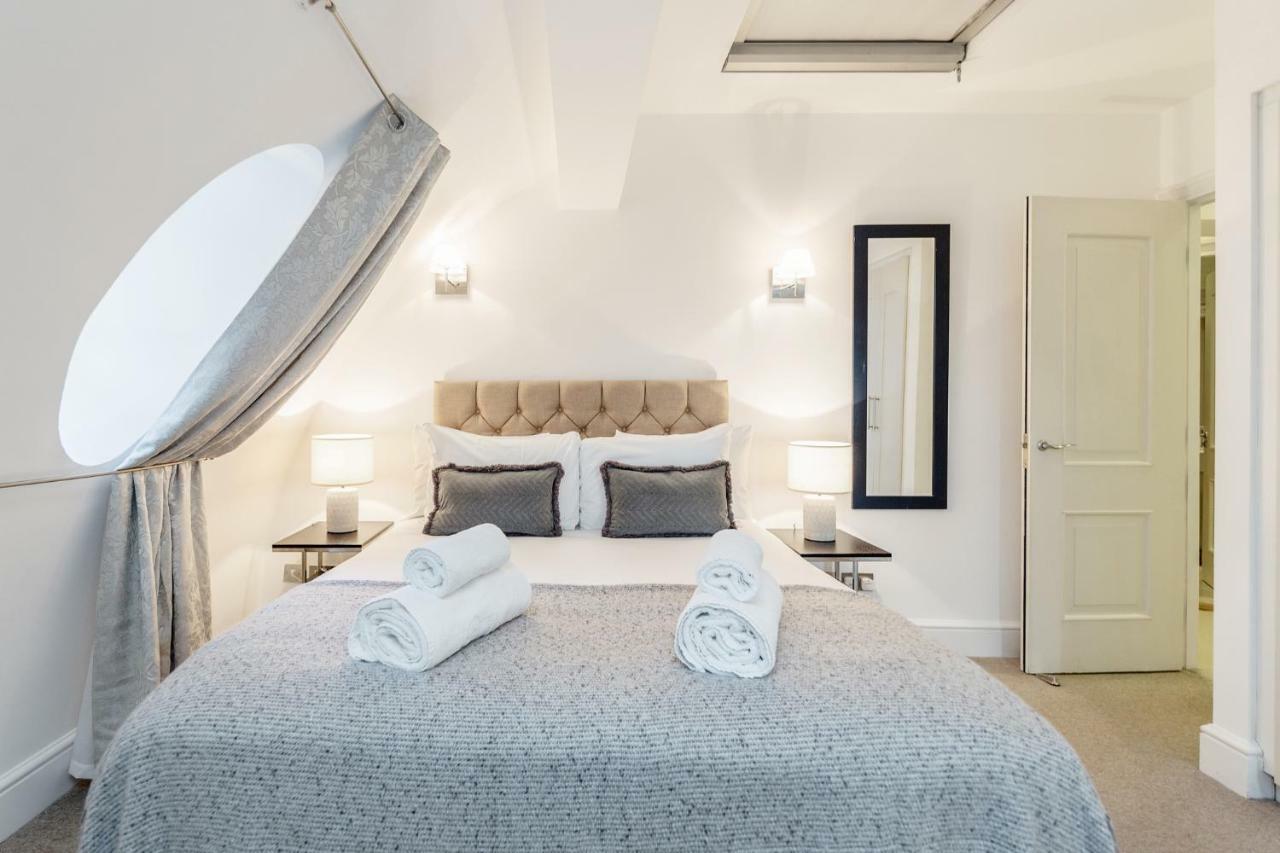 Outstanding Trafalgar Penthouse, Sleeps 8 Apartamento