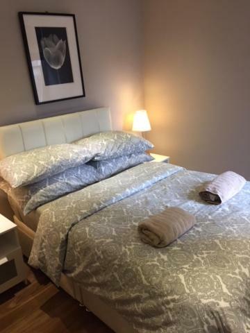 Apartment Stunning 2 Bed Flat Shepherds Bush *