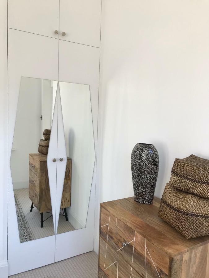 Apartment Brondesbury London