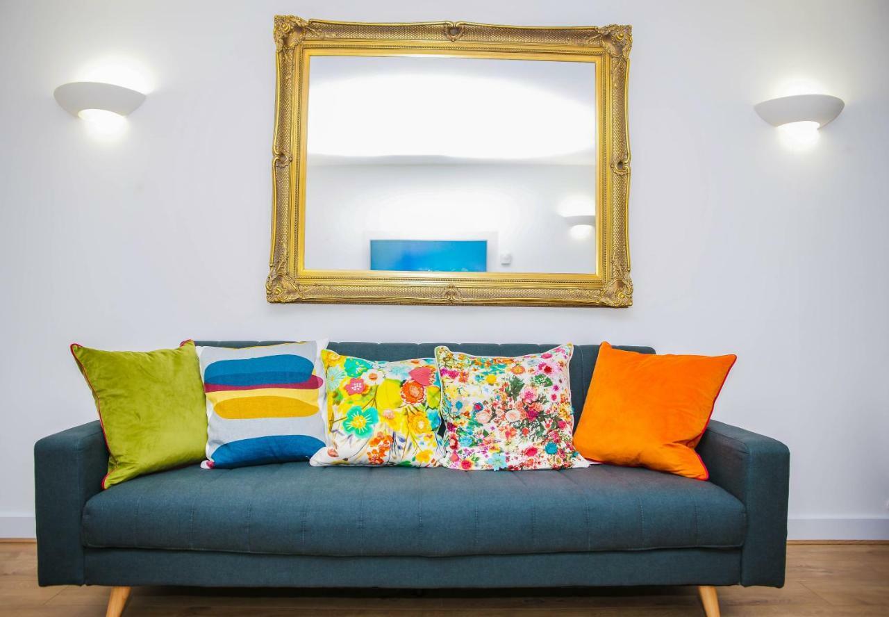 Riverside 2 Bed * Londres