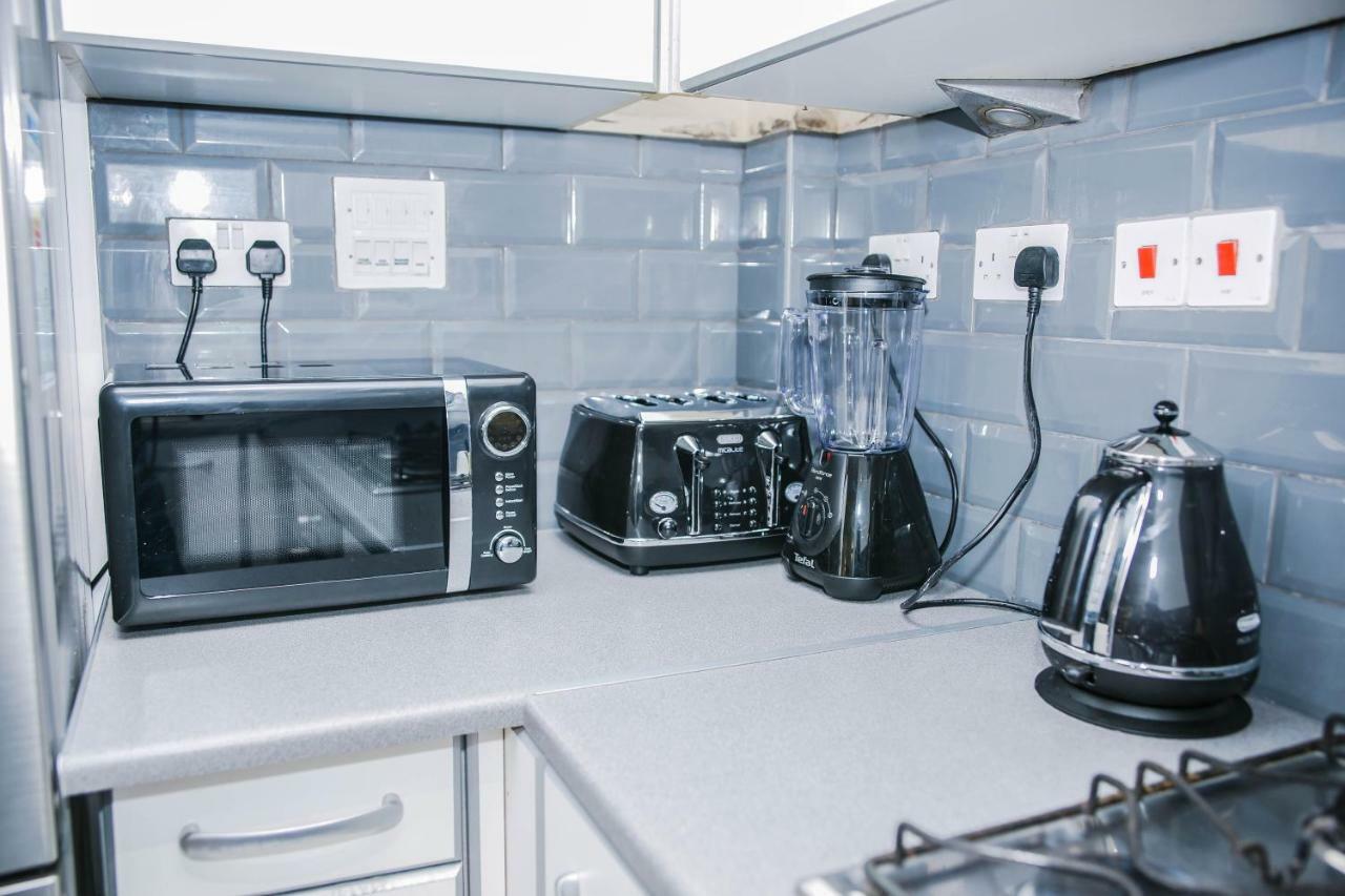 Riverside 2 Bed * Londres