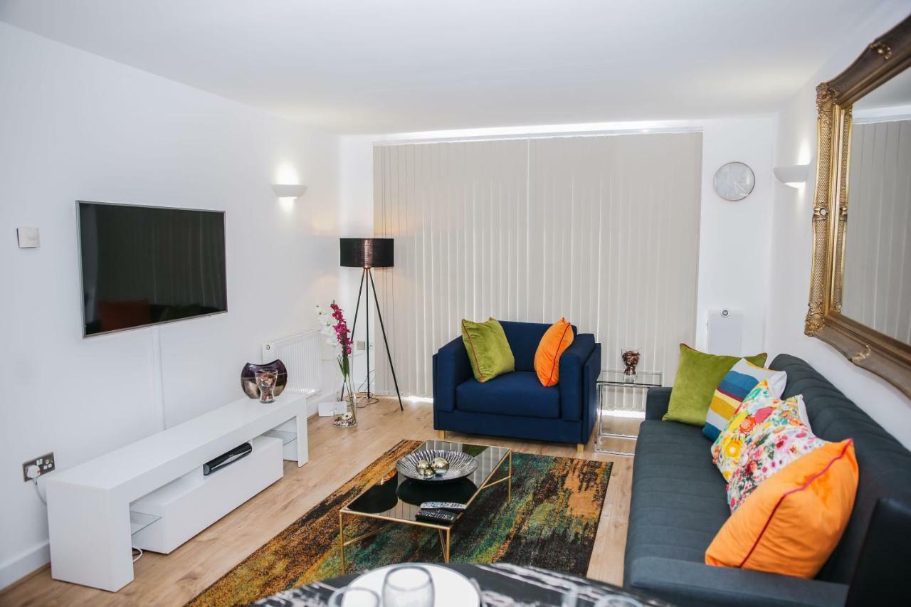 Riverside 2 Bed