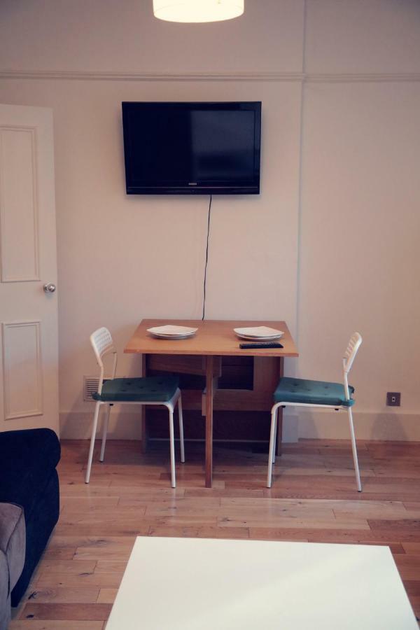 Flat1 Camden Road Apartment London