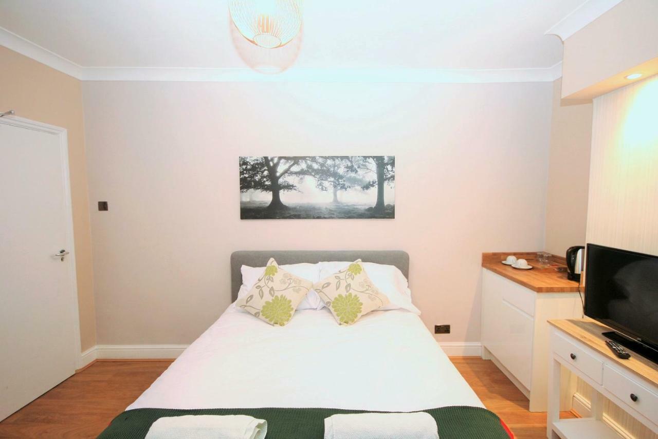 Brick Lane Guest house *