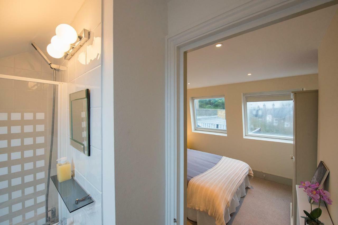 Yellow Submarine Apartment London