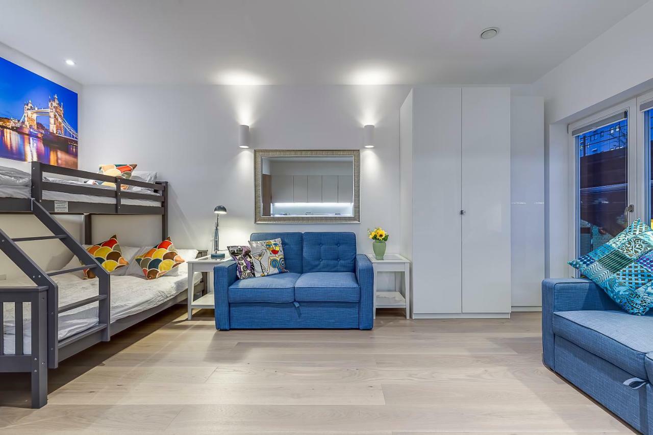 Charles Dickens, Tate Modern Appartement Londres