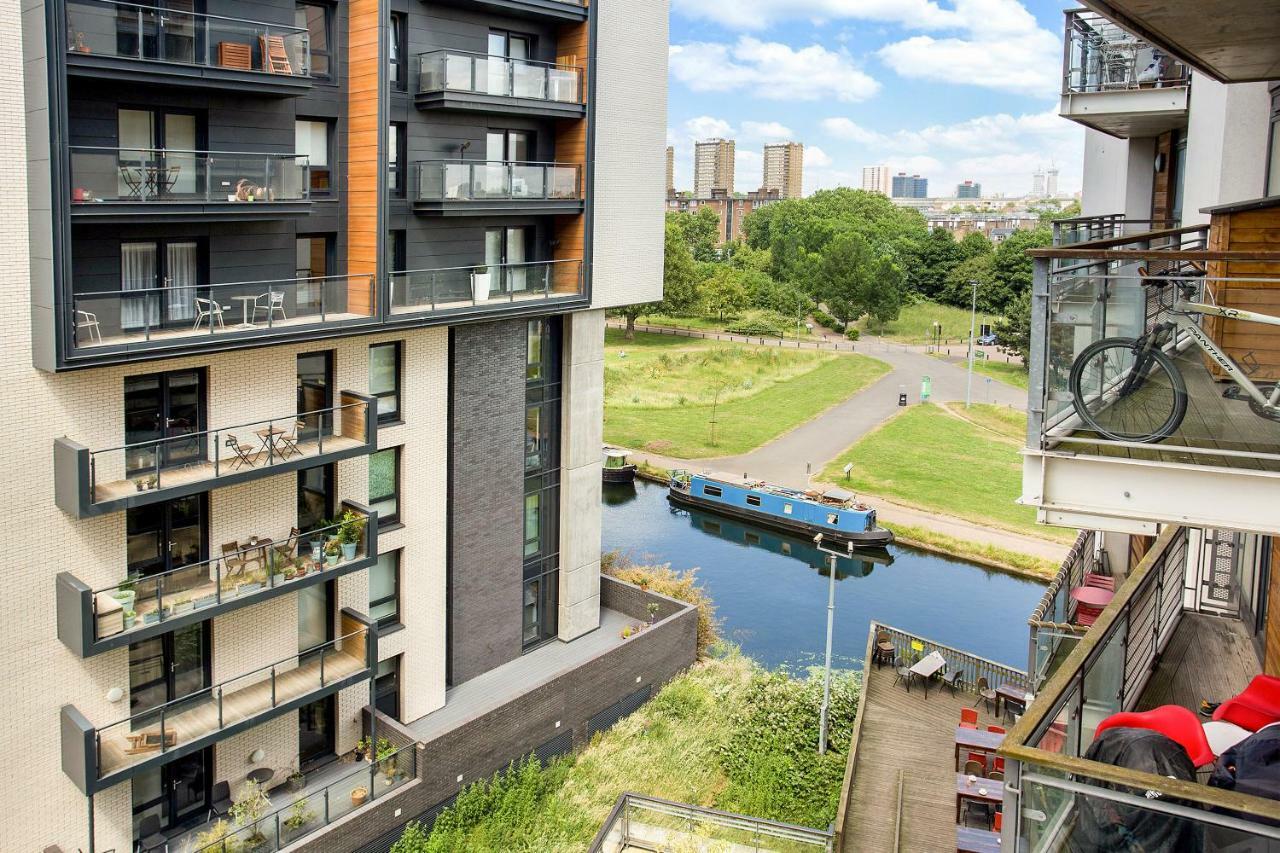 Beautiful, Secure, 2-bedroom Canal-side Apartamento Londres