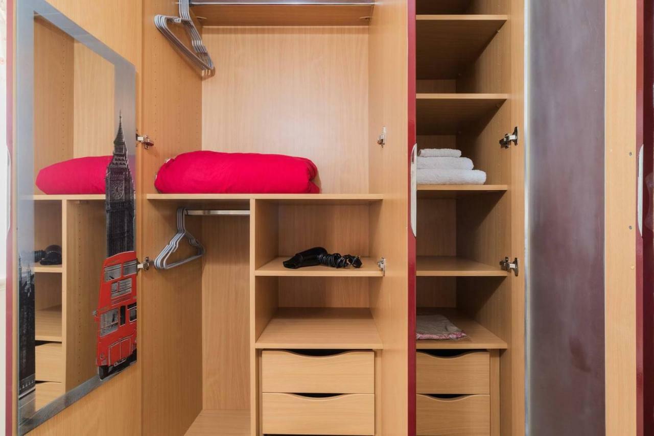 1 Bedroom Near Excel Apartamento *
