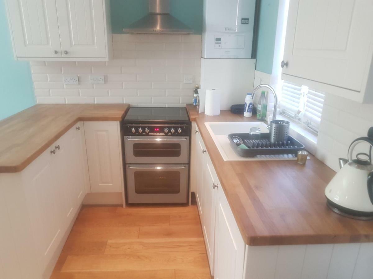 Beautiful 2 Bedroom In The Heart Of Greenwich Appartement