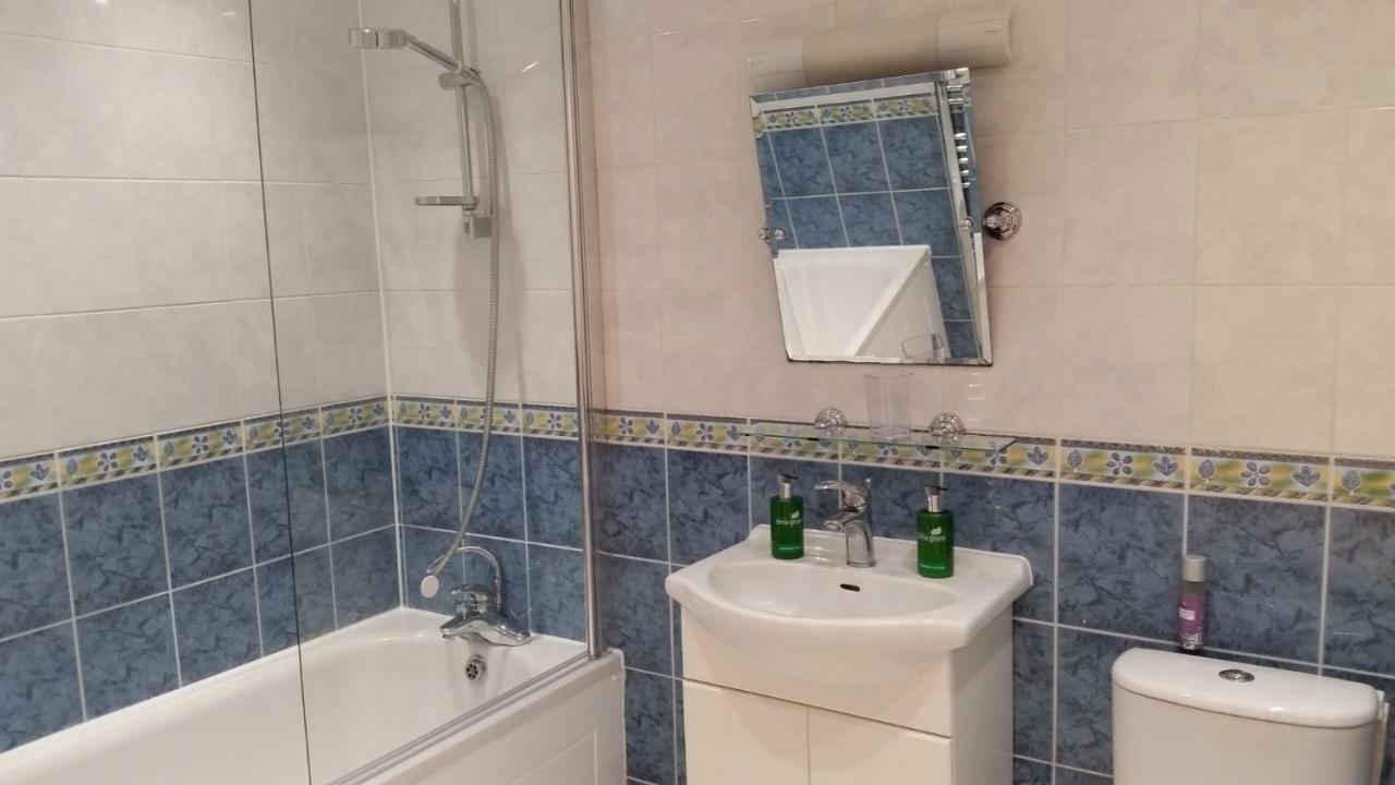 Apartamento With Parking Near Waterloo & St Thomas & Big Ben & Parliament *