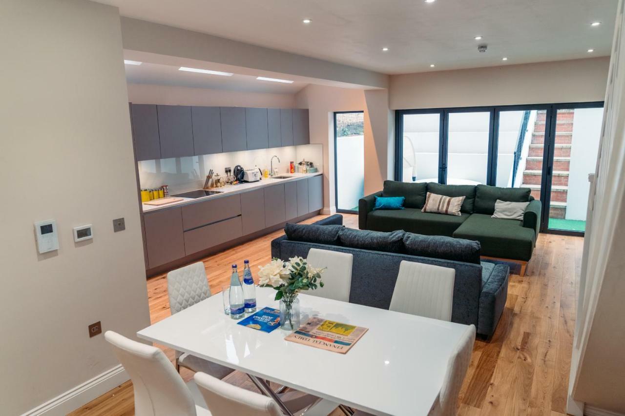 Appartement Flat 2, Cromwell Road 3 Bedroom *
