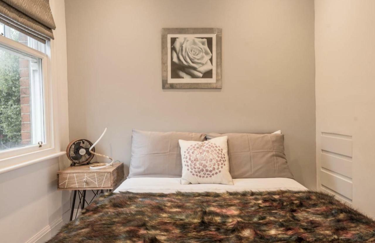 Brondesbury Apartment London
