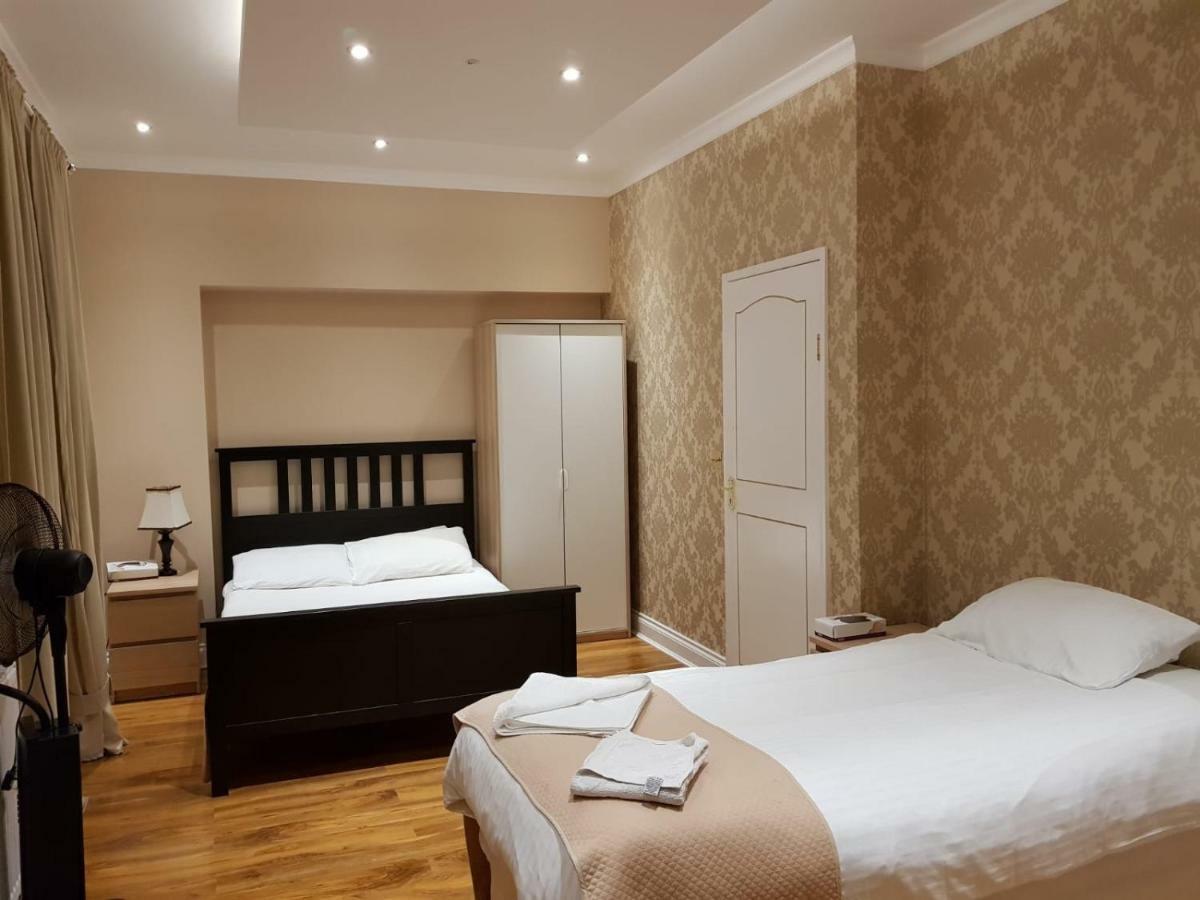 Tourian Lounge Hotel Frühstückspension London