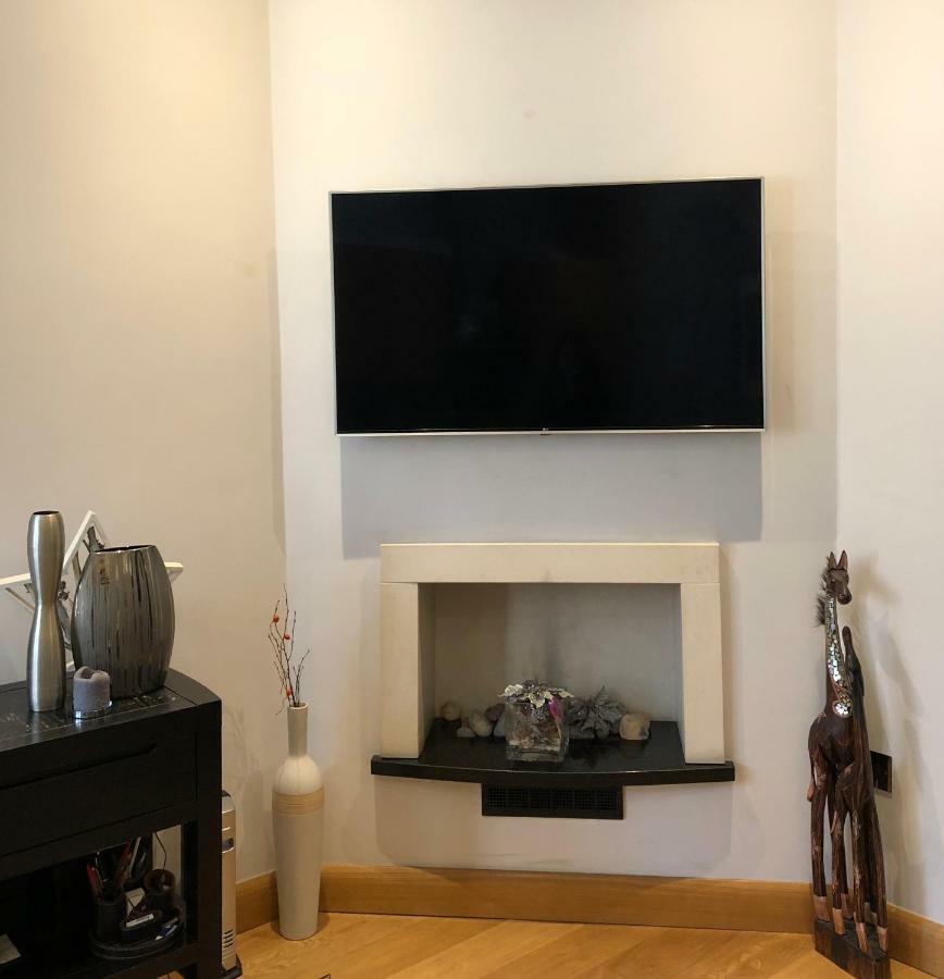 Apartment Luxury In London, Mida Vale