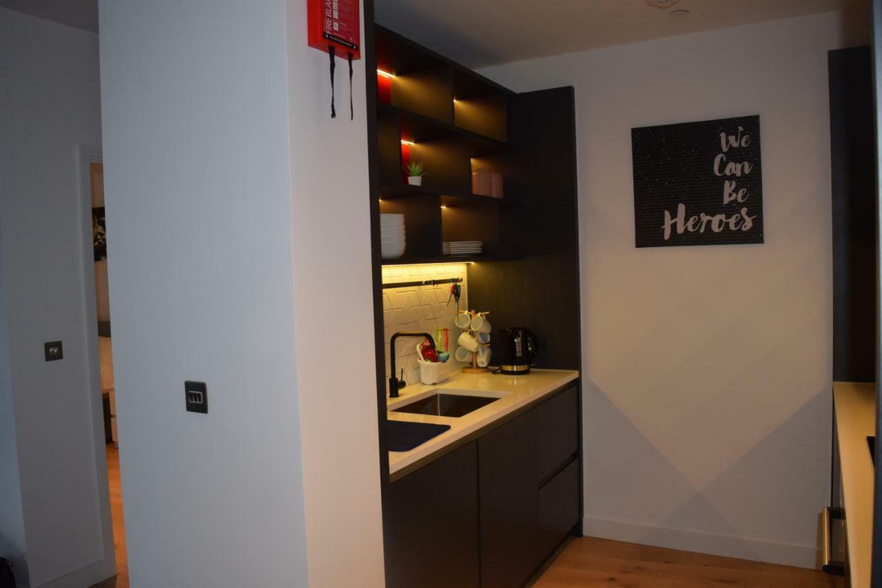 Island 3 Bedroom Luxury Apartments, Canary Wharf Apartamento *
