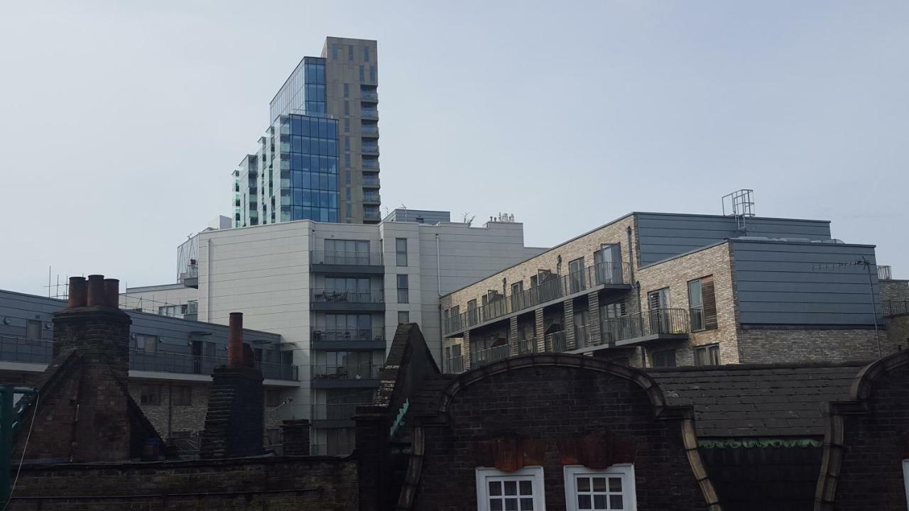 40 Red Church Street, E2 7dp * Londres