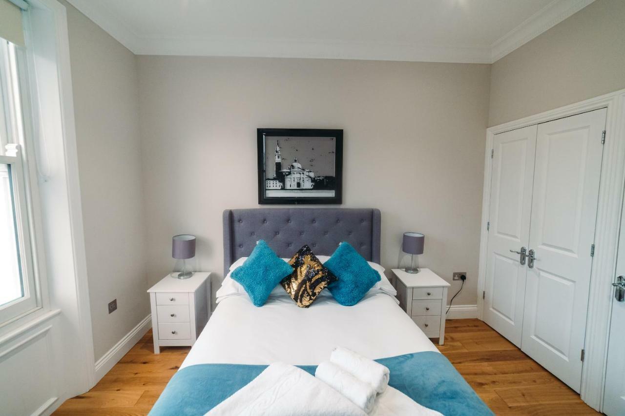 Flat 8, Cromwell Road, 2 Bedroom Apartamento Londres