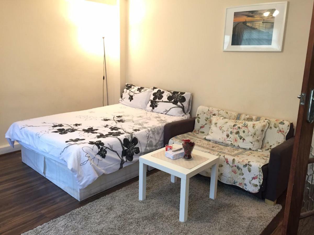 Lovely Studio In Apartment