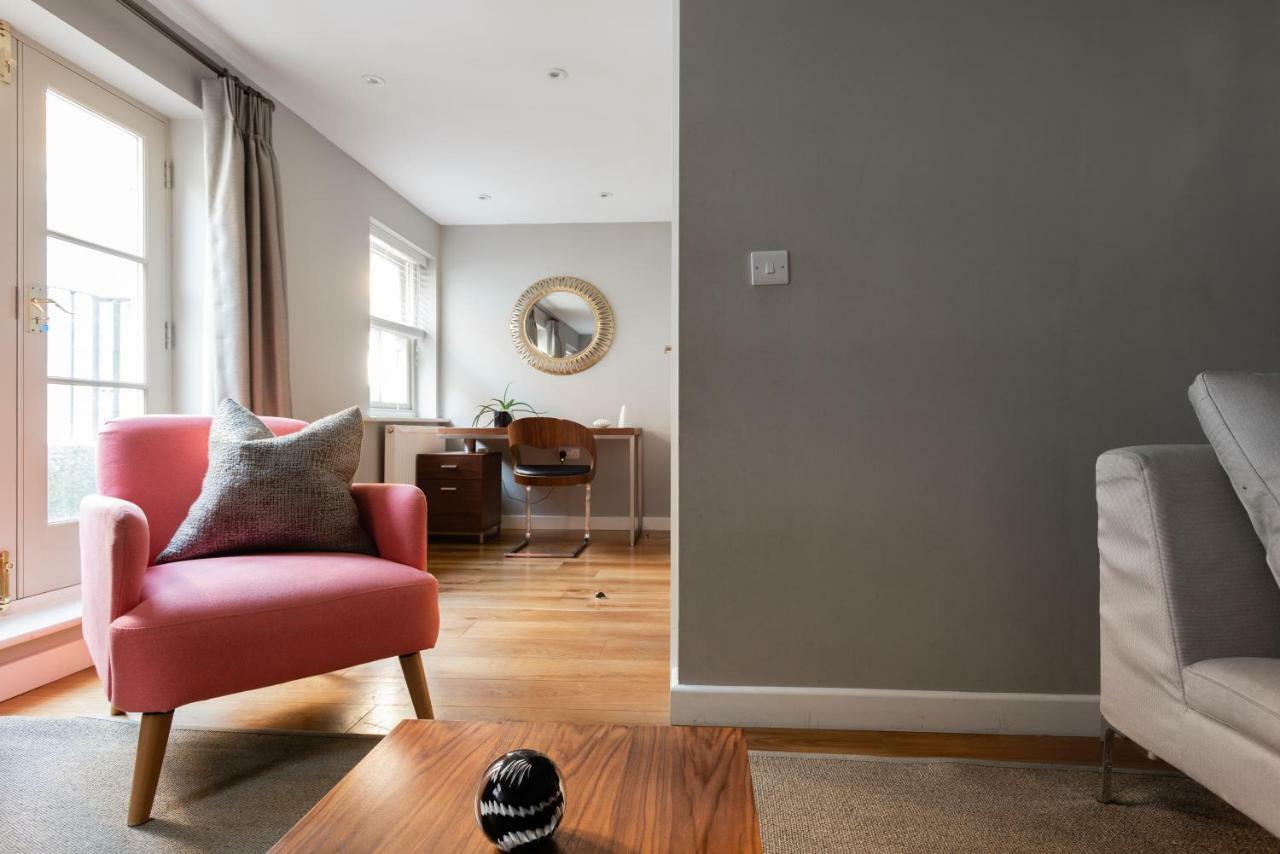 The Norfolk Maisonette - Lovely 4bdr Mews * Londres