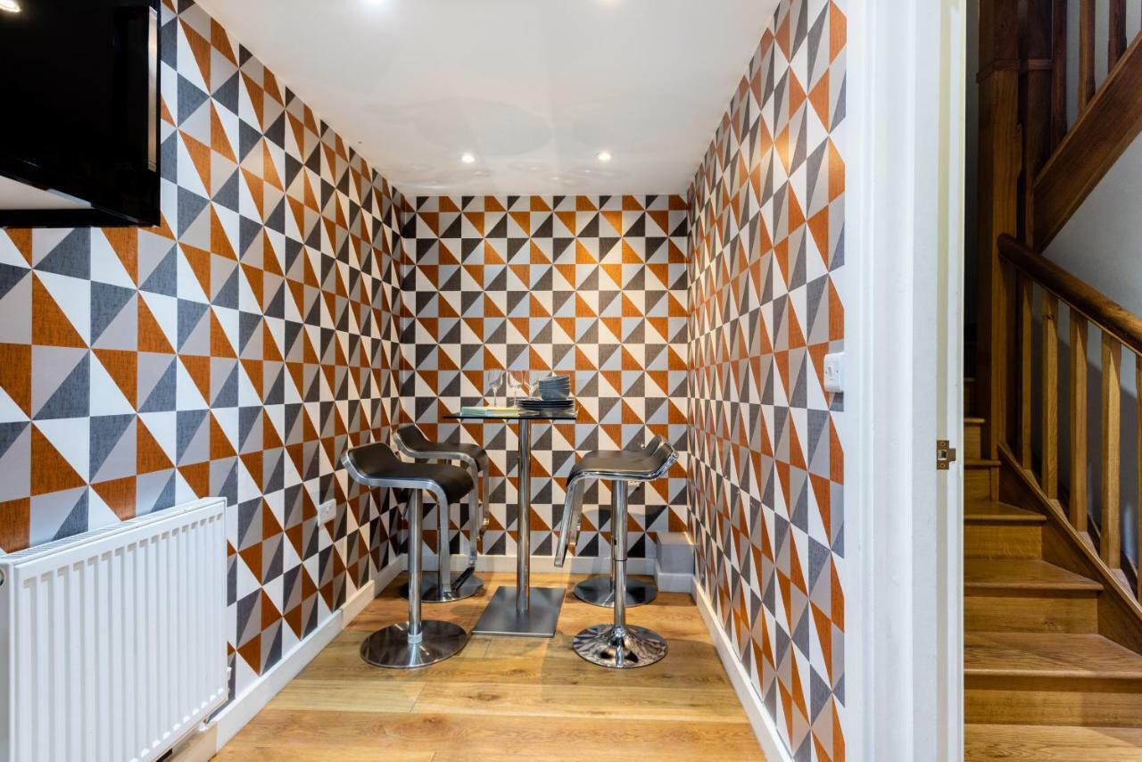 The Norfolk Maisonette - Lovely 4bdr Mews Apartamento Londres