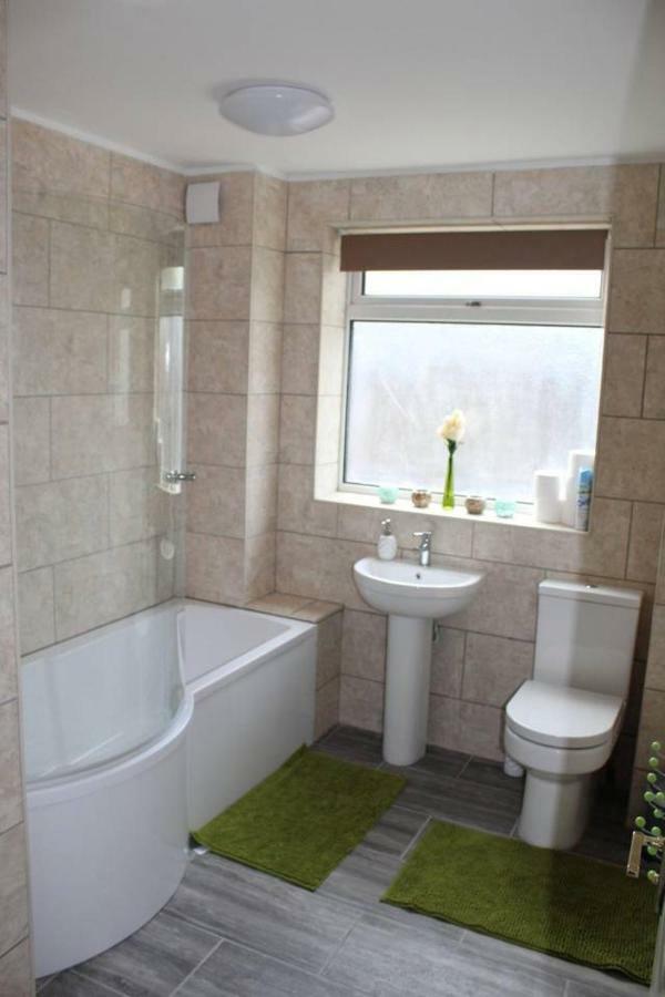 Apartment 25 Idmiston Road *