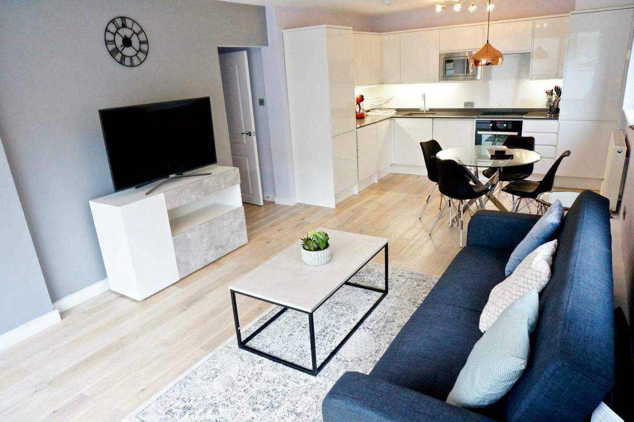 2br/2bath Luxury Modern Flat In The City *