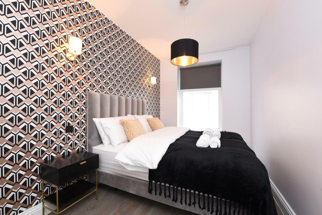 Stylish!! Spacious 2 & 3 Deluxe Near Victoria Station Appartement *