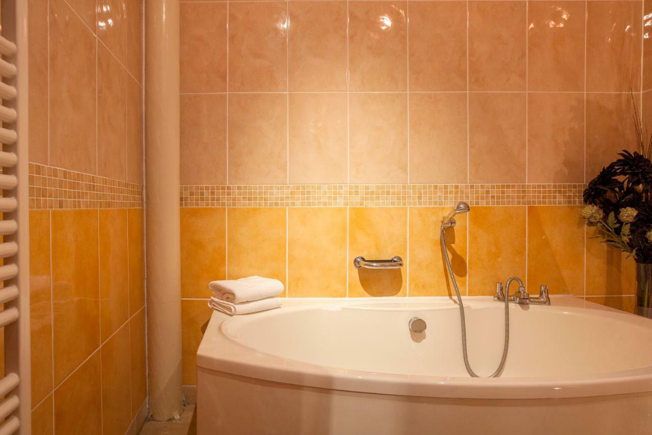Bright Private - Peaceful Morden Location Londres