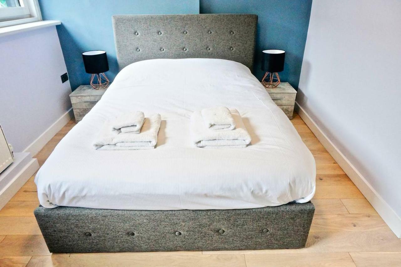 2br/2bath Luxury Modern Flat In The City *