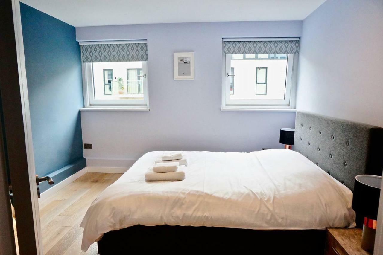 2br/2bath Luxury Modern Flat In The City * Londres