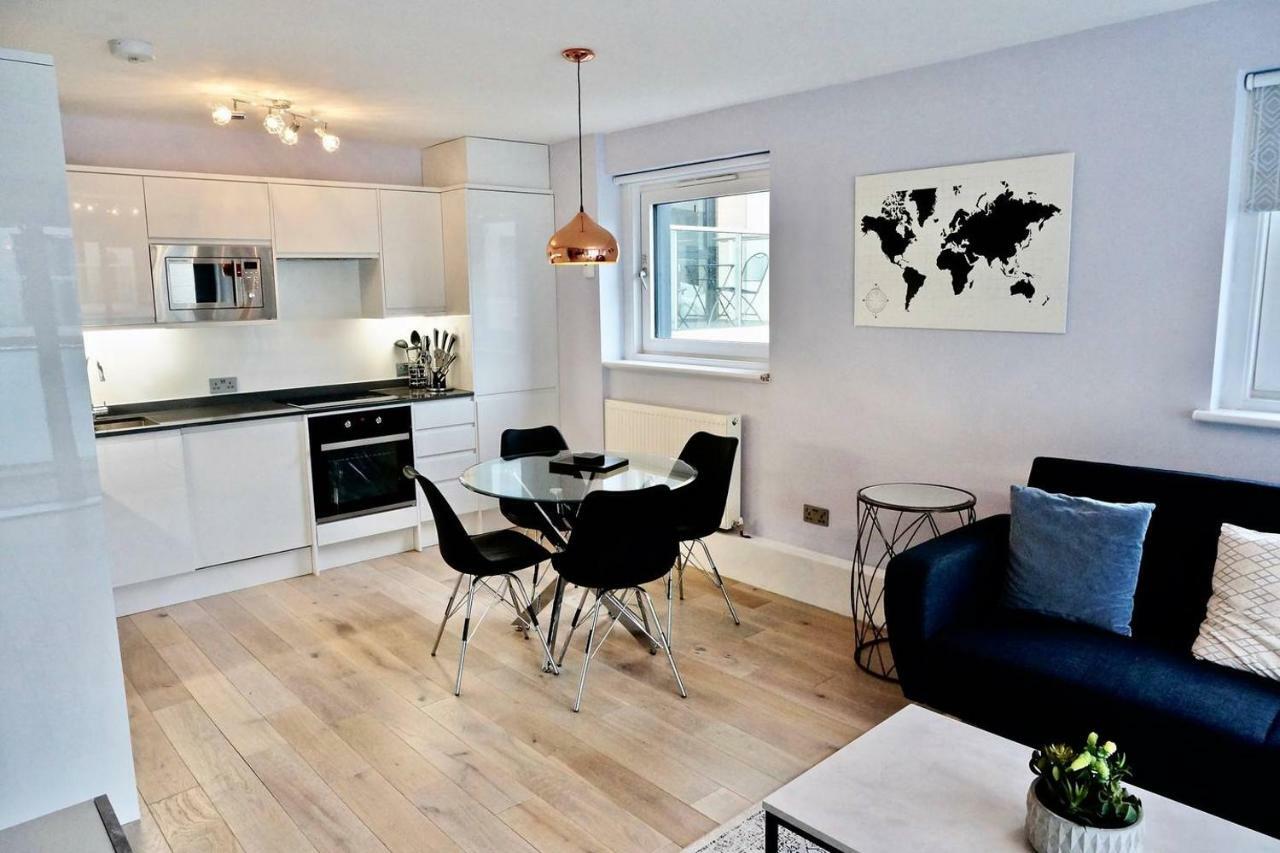 2br/2bath Luxury Modern Flat In The City Appartement