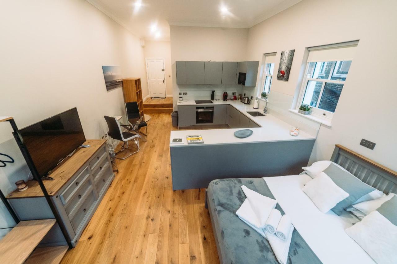 Flat 3, Cromwell Road, 1 Bedroom Studio Apartamento