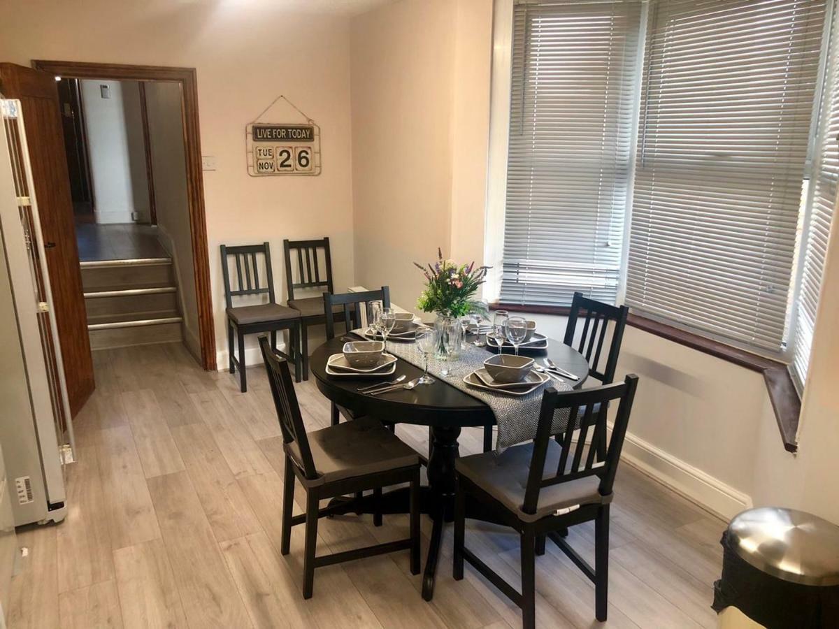 89 Mayes Road Vakantiehuis *