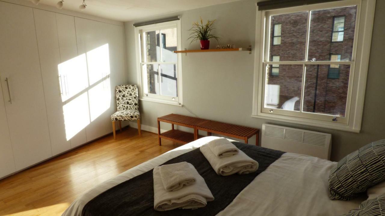 Trendy 2 Bedroom In Vibrant Shoreditch, Zone 1 Free Wifi - Sleeps 4+2 * Londres