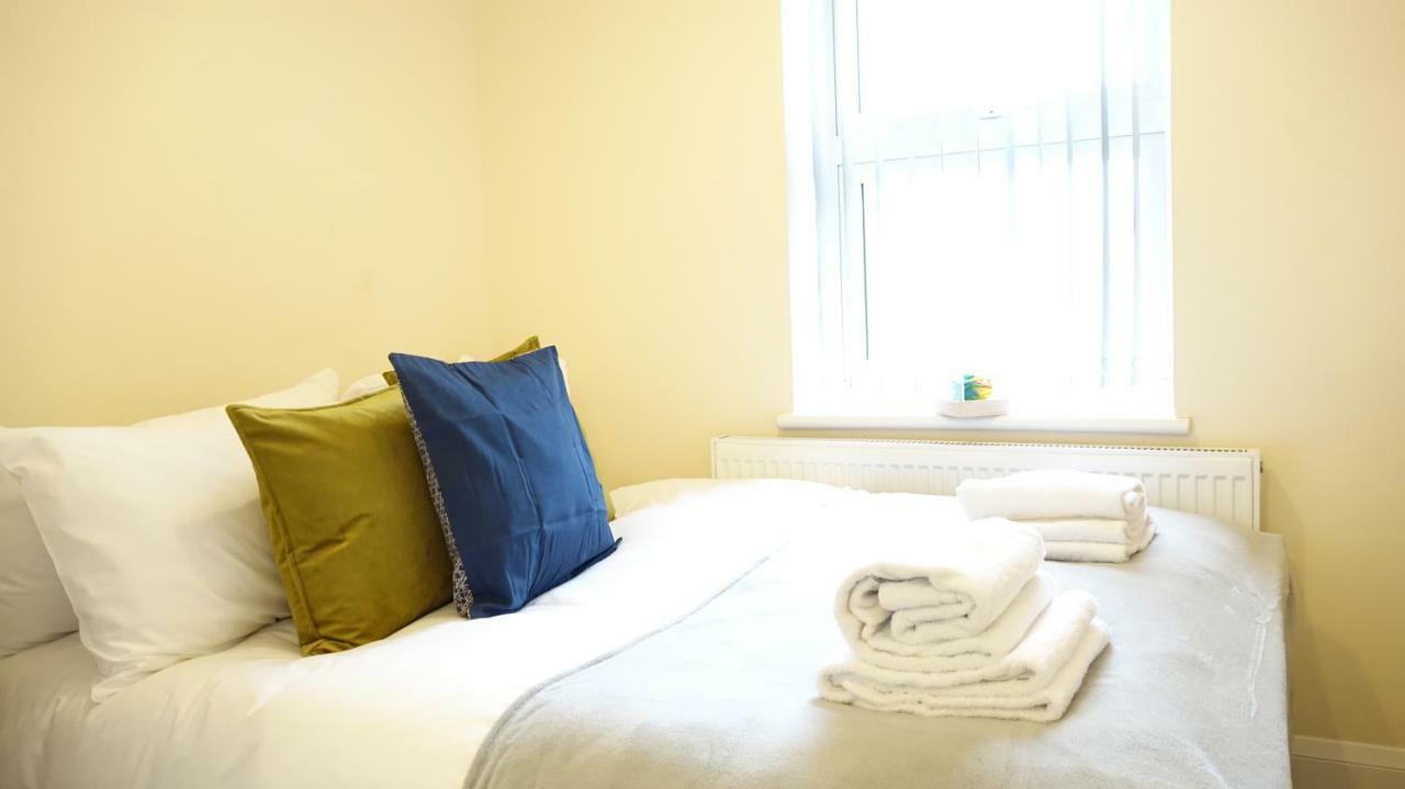 Heathrow Ensuite Stanwell