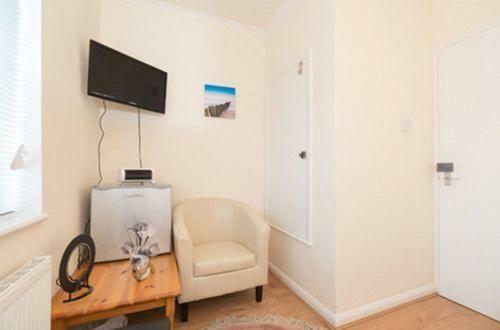Tdm Bachelot Lettings Ltd Gasthof London