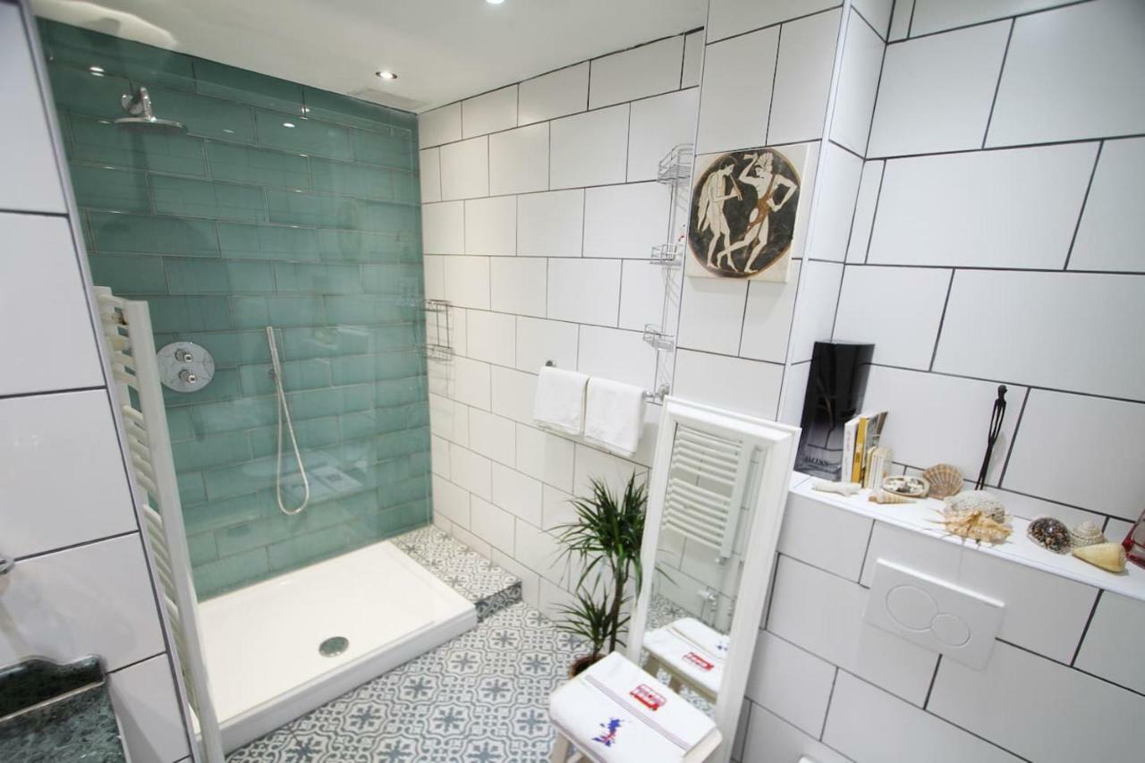 Sw4 Clapham Common *