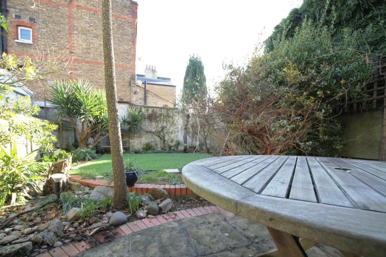 Sw4 Clapham Common London