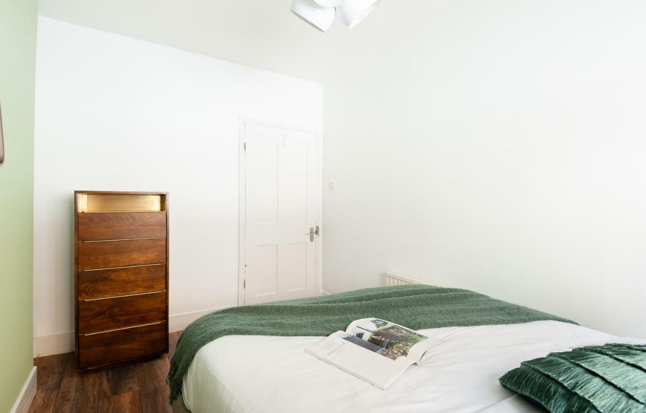 The South Kensington Mews - Lovely 5bdr Londen