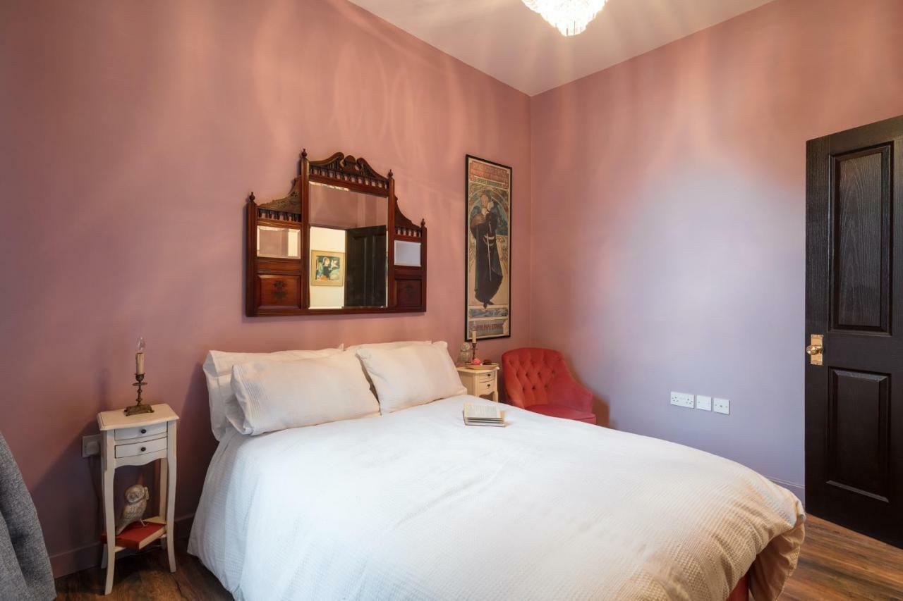 Courcy Road - 7 Bedroom - Sleeps Up To 22 Apartamento Londres