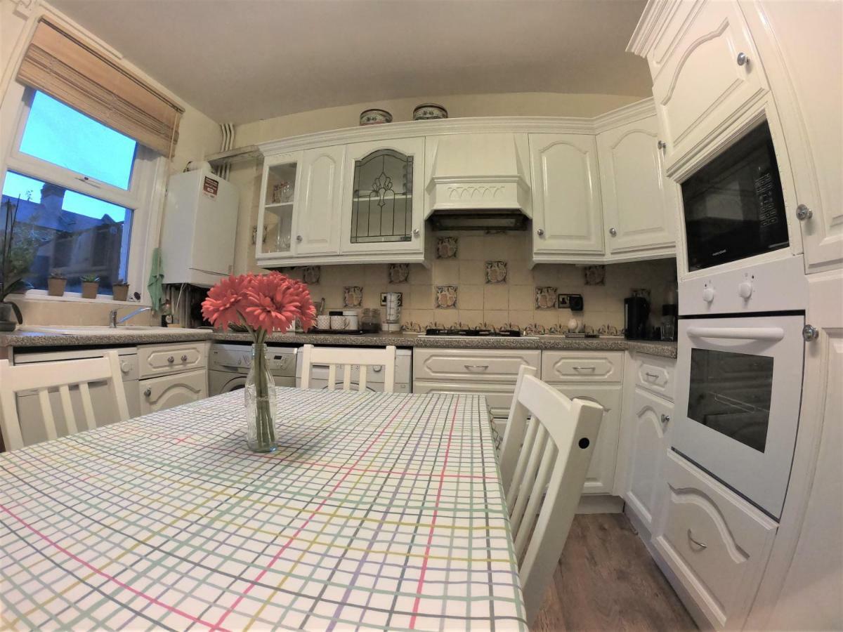 Max Quarto em Acomodações Particulares Londres