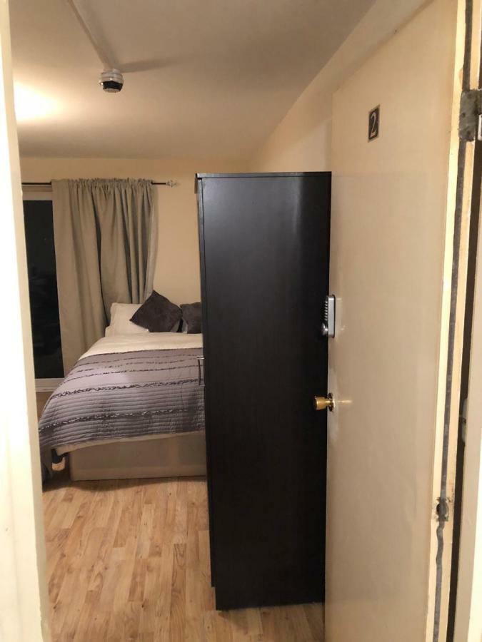 145 Burnley Road Homestay London