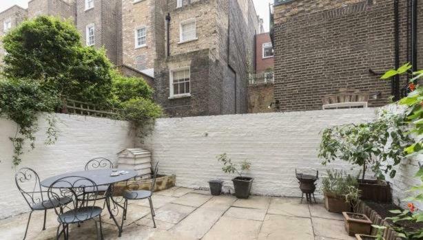 Stylish In Victoria Appartement Londen