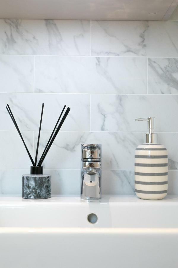 Apartamento Grandeur Iv Executive Apartment, Central *