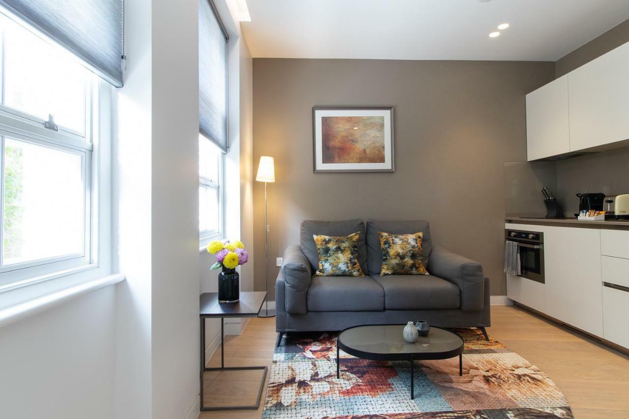 Mirabilis Apartments, Wells Court Londres