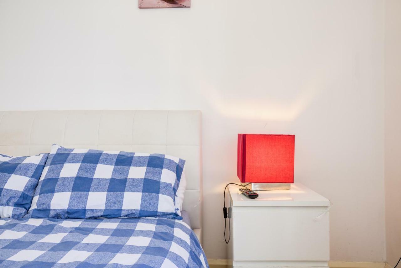 Appartement 14 Bouverie Place *