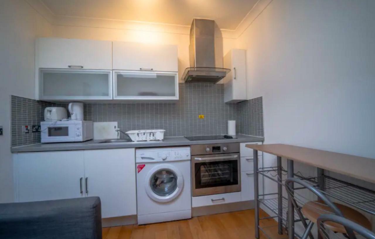 14 Bouverie Place Appartement *