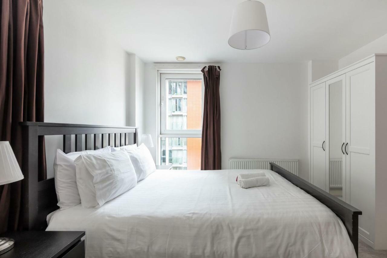 Luxury With River View, Gym And Parking Appartement Londres