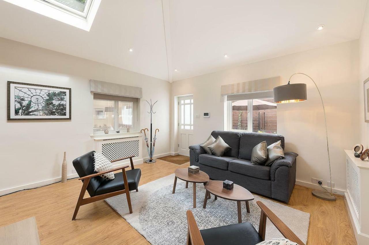 Vakantiehuis Beautiful West House